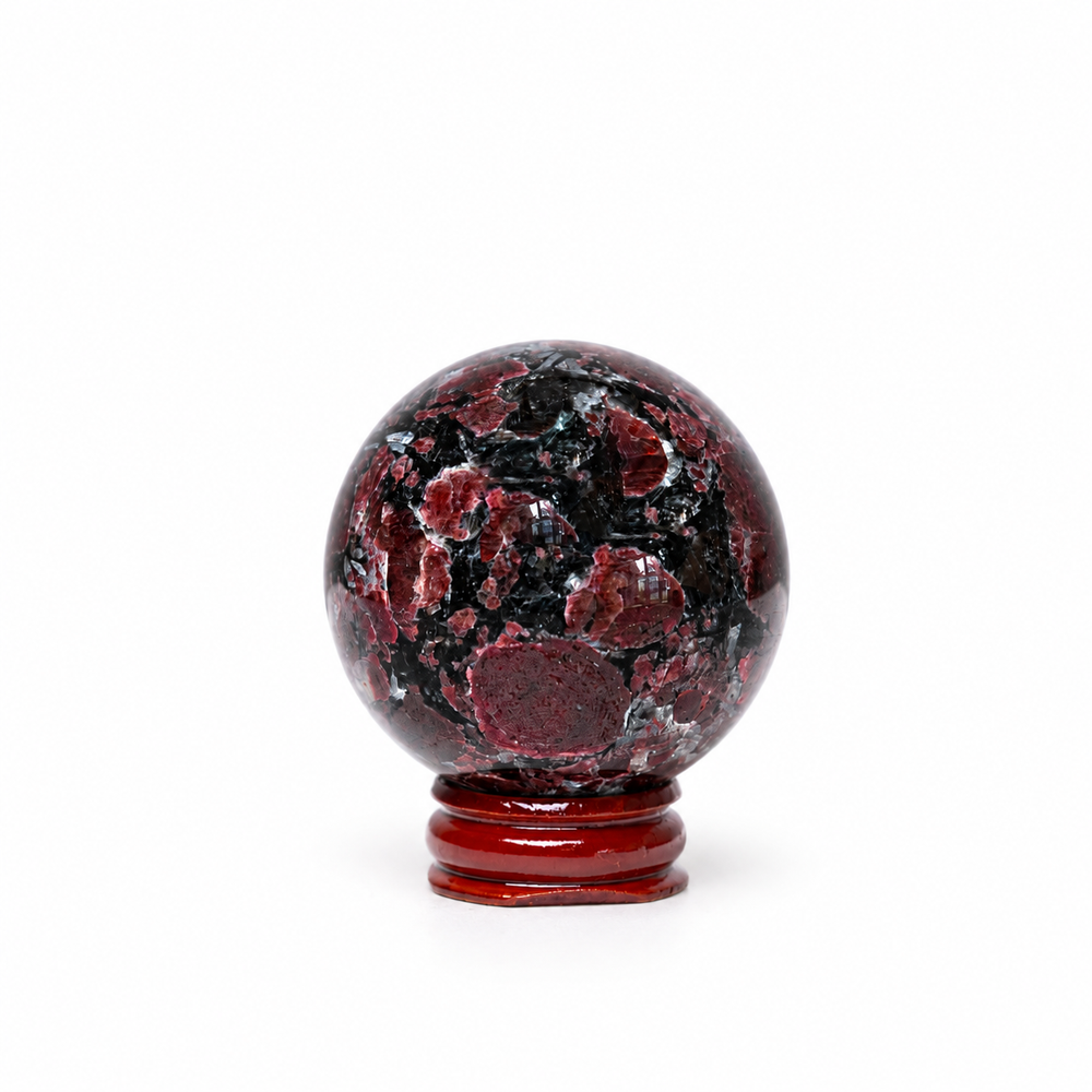 Firework Garnet Sphere Passion • Strength • Vitality
