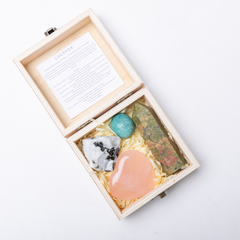 Motherhood Crystal Gift Box Love • Nurturing • Strength